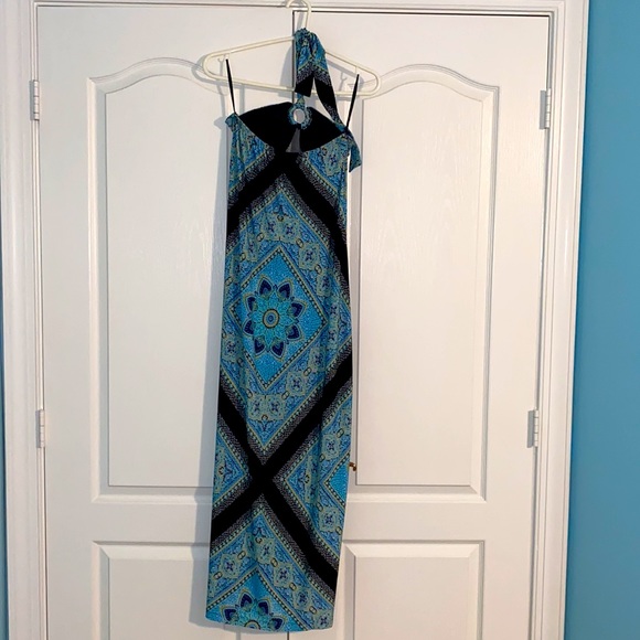 EnFocus, size 8, halter, maxi dress with peephole. - Picture 4 of 5